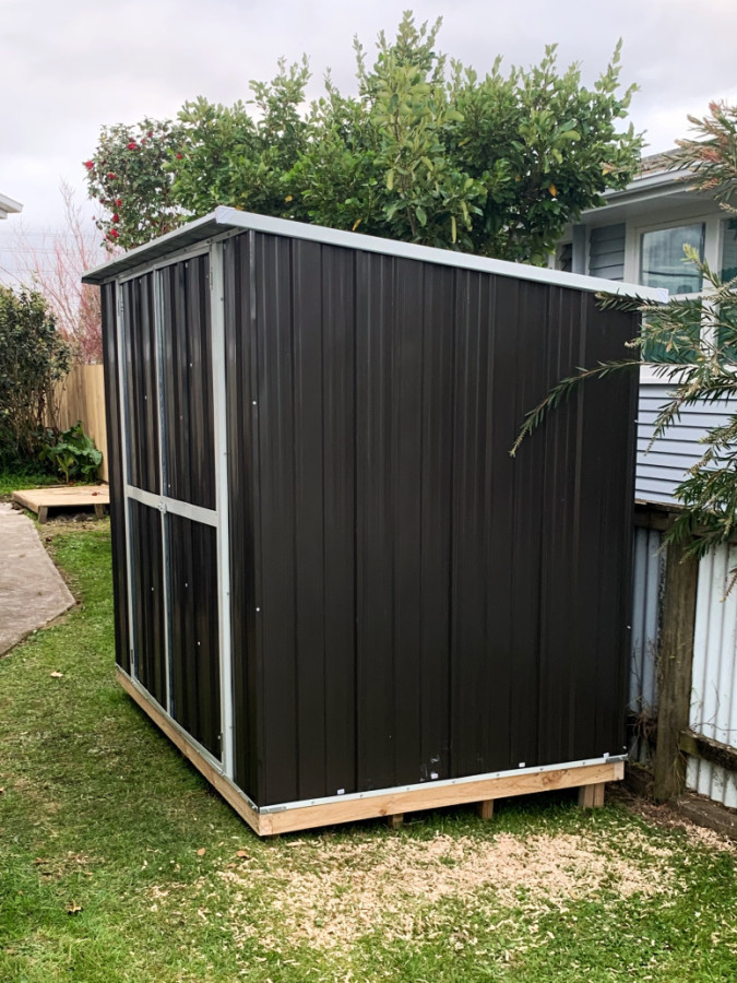 Garden shed with custom timber base