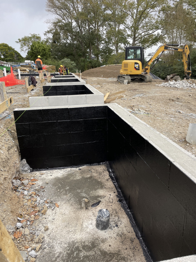 New block retaining walls