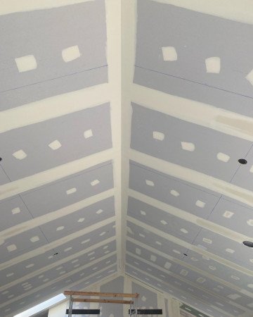 Ceiling work with straight flex