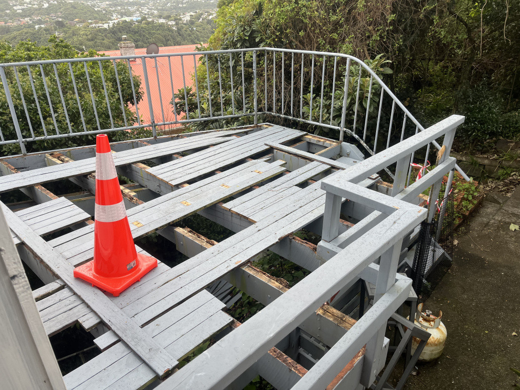 Before shot of a deck in wadestown