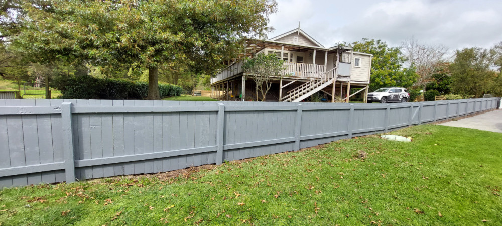 New fences, waterblaster and 2 topcoats