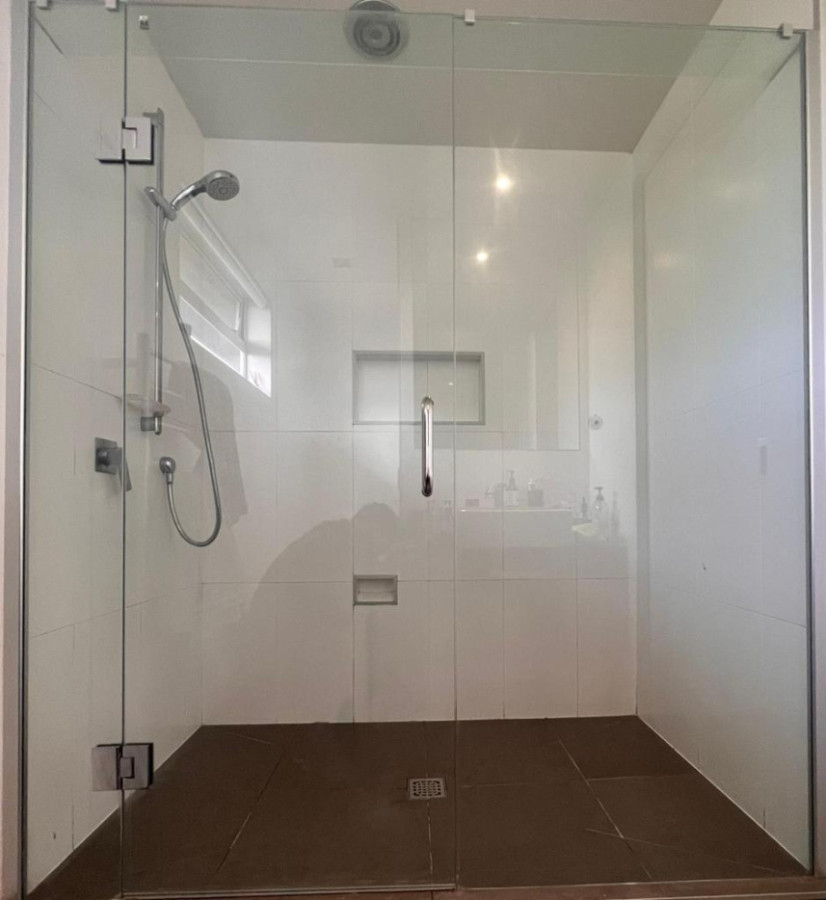 shower glass after restoration