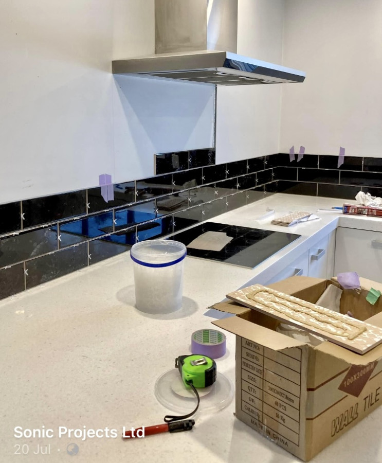 Tiling job preparation…