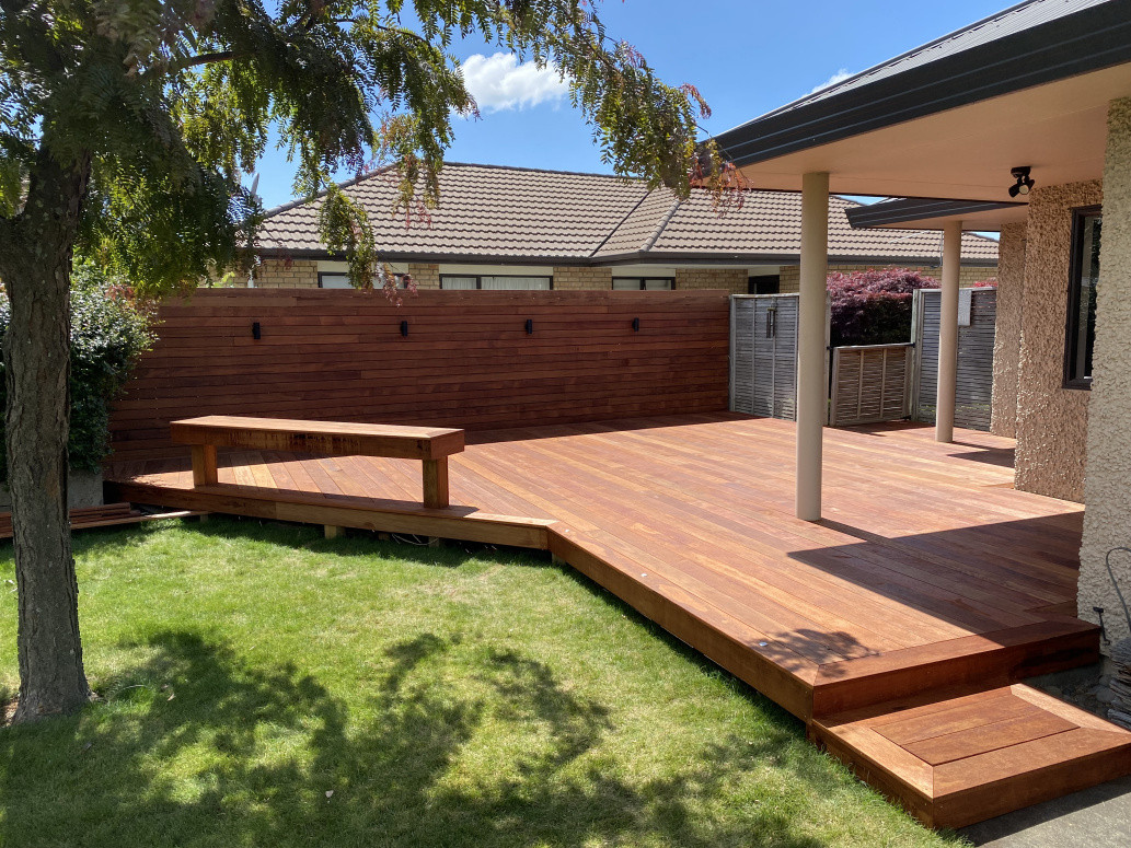 Kwilla deck and kwilla fence screen