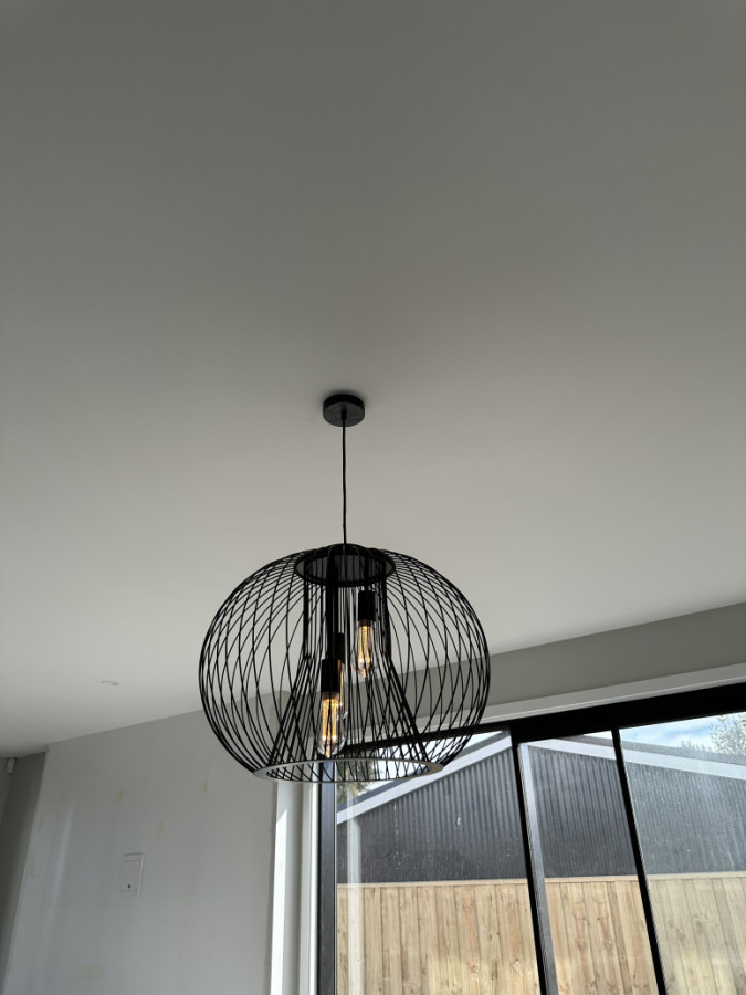 Dining table pendant