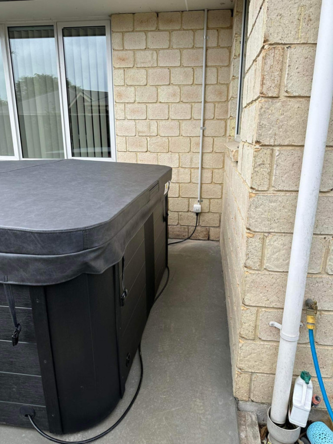 Spa pool power install