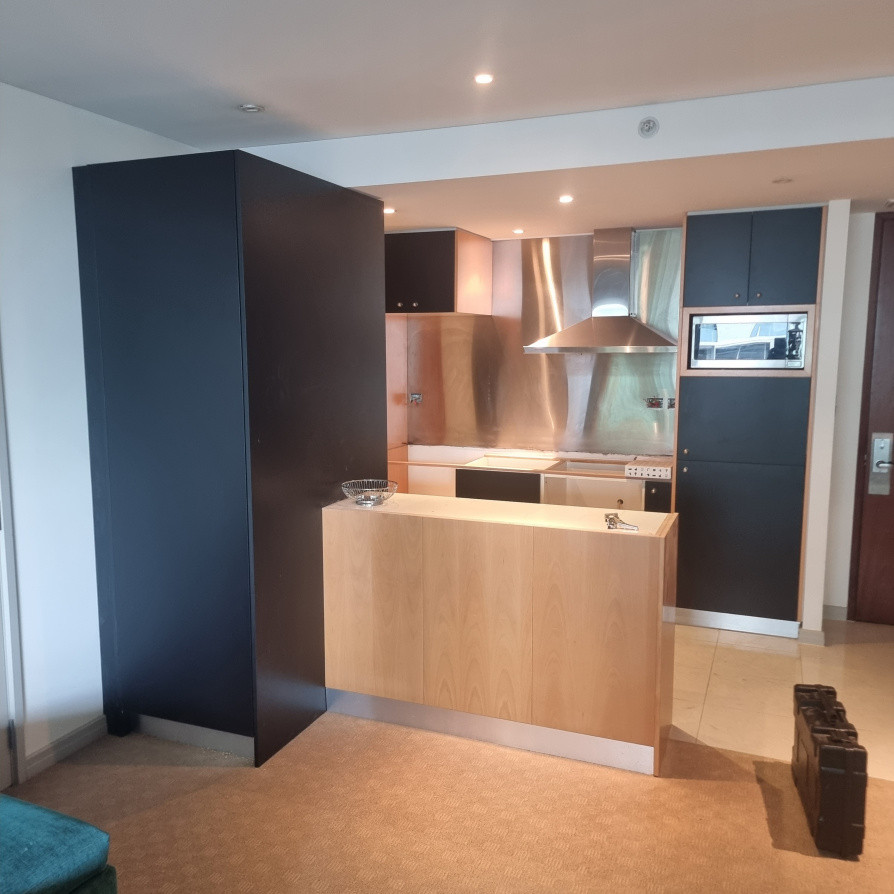 2 Tone Color Kitchen