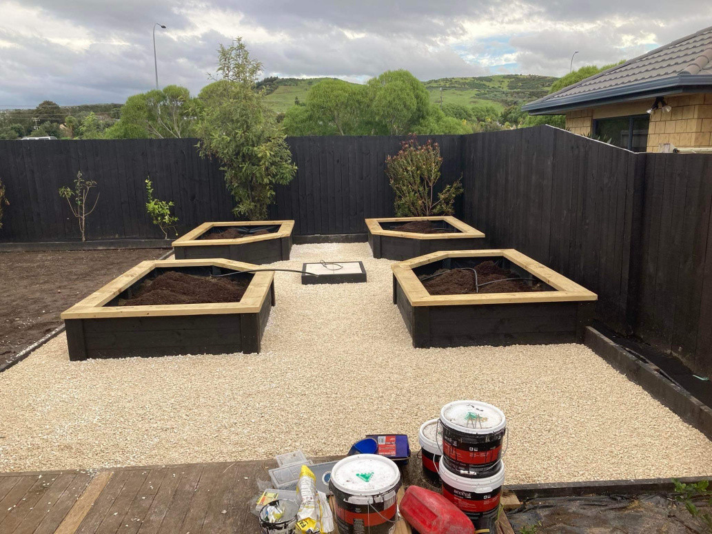 Raised planter box’s