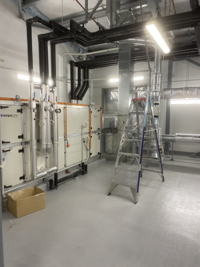 Lightning and fitting