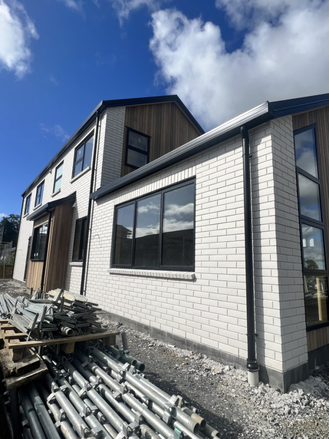 White brick with white mortar