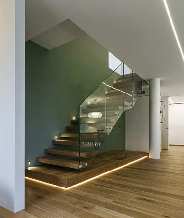 Staircase balustrade