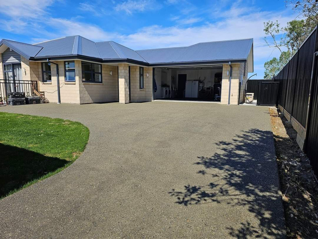 Exposed aggregate driveway - Timaru