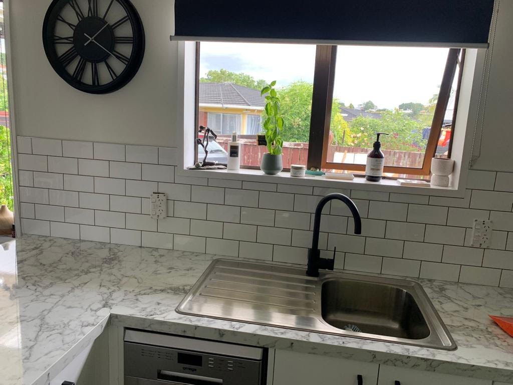 Install Sub Way Style Splashback Tiles