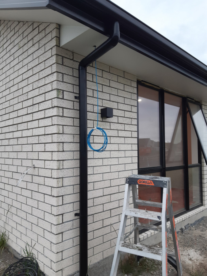 new gutter fascia and downpipe