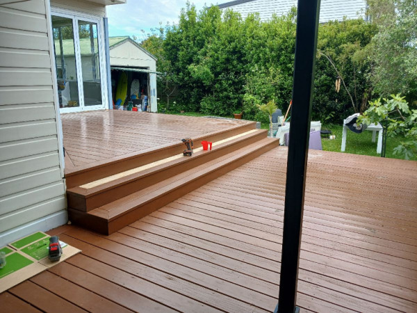 oiling deck