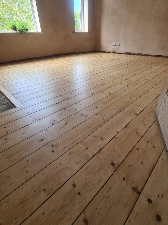 pine floor finished natural