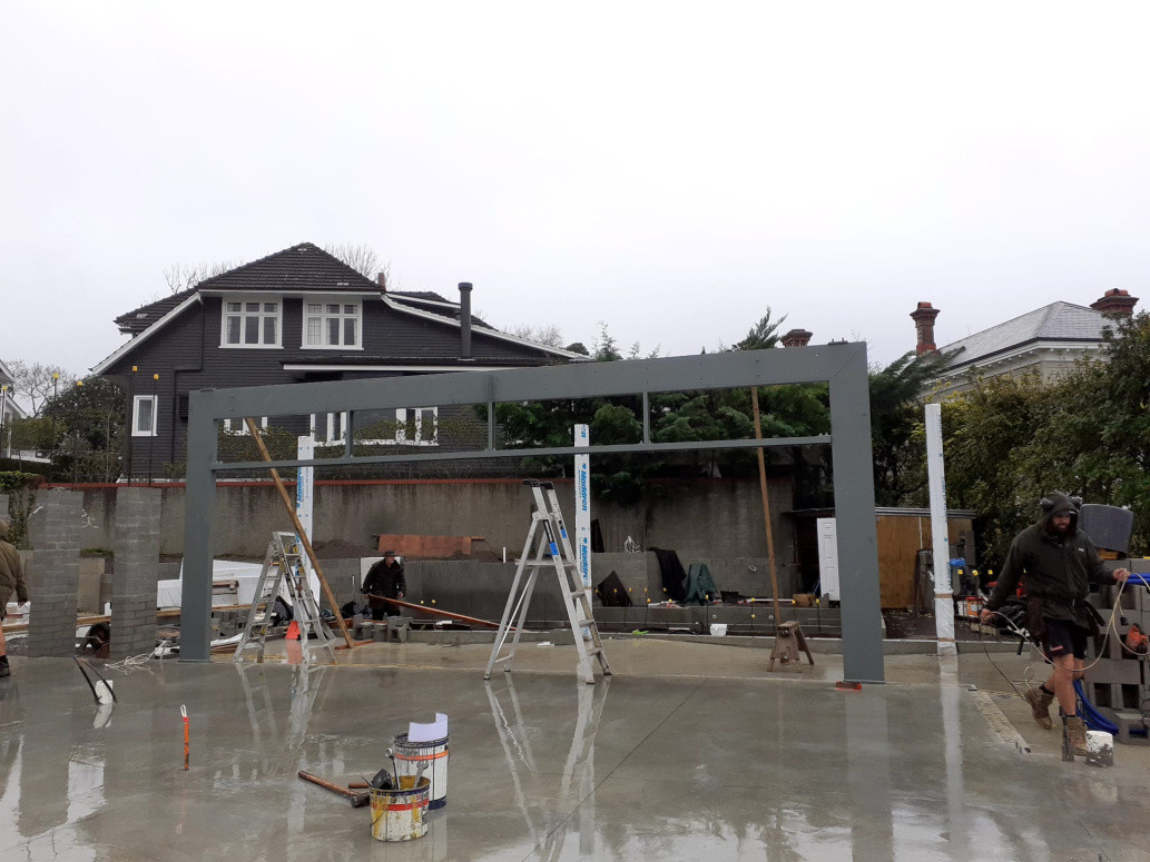 House beam site installation