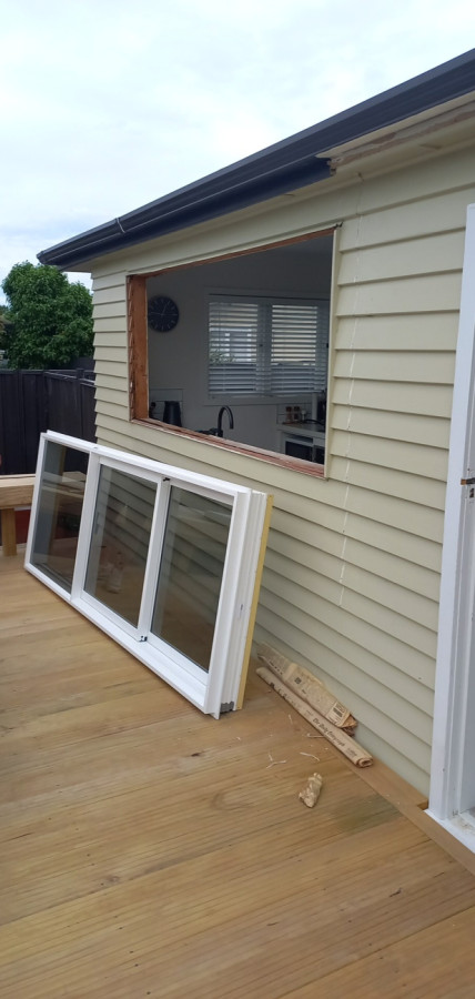 Like for like window replacement and removal