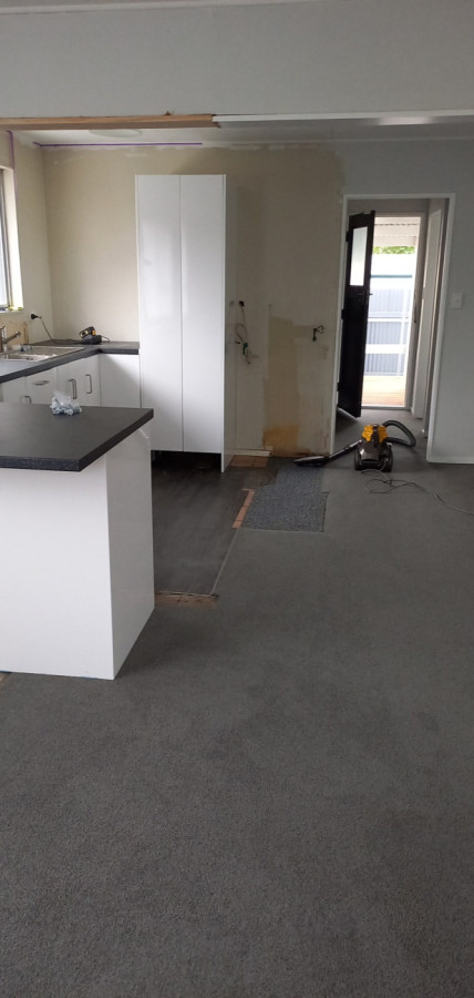 Kitchen renovation and installation