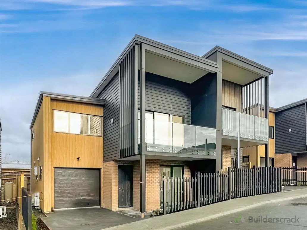 New build Construction @ Millenio Constalation