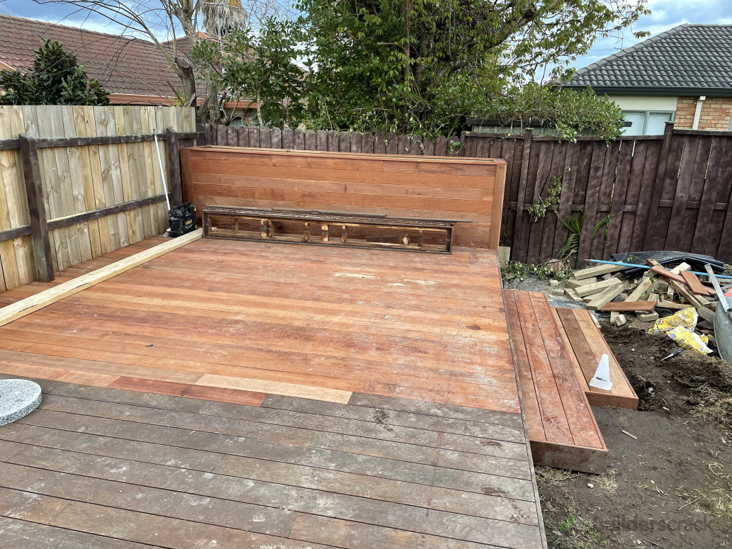 Kwila deck extension with two steps and garden box