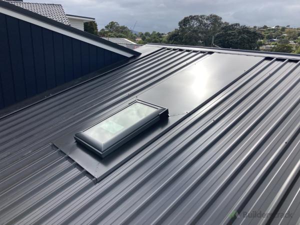 Custom flashing system for electric opening Velux