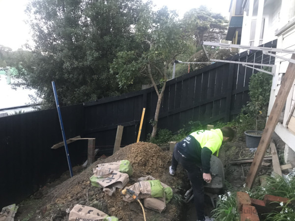 Starting retaining