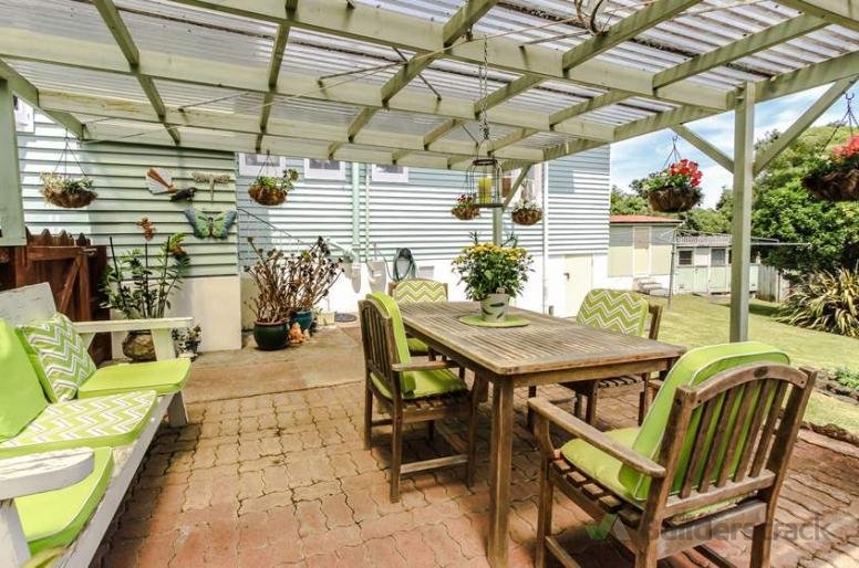 Exterior House Paint ( 163713) Builderscrack