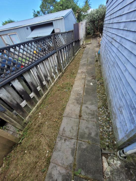 Lawn & Garden Maintenance ( 936606) Builderscrack