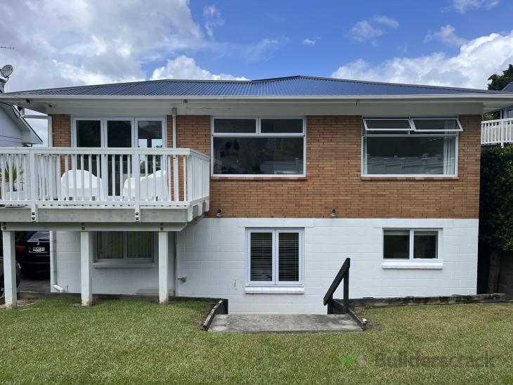 Exterior house paint ( 939095) Builderscrack