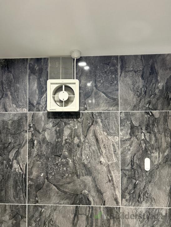 Replace 2 bathroom extractor fans ( 939155) Builderscrack