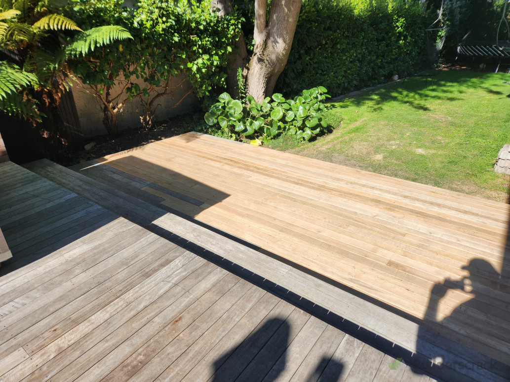 Deck | Builderscrack