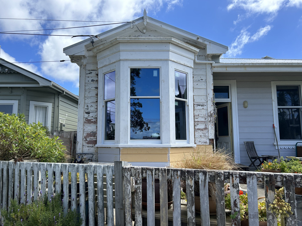 Bay window restoration and retrofit double glazing