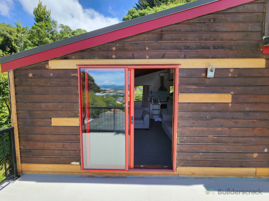 Cedar weatherboard install