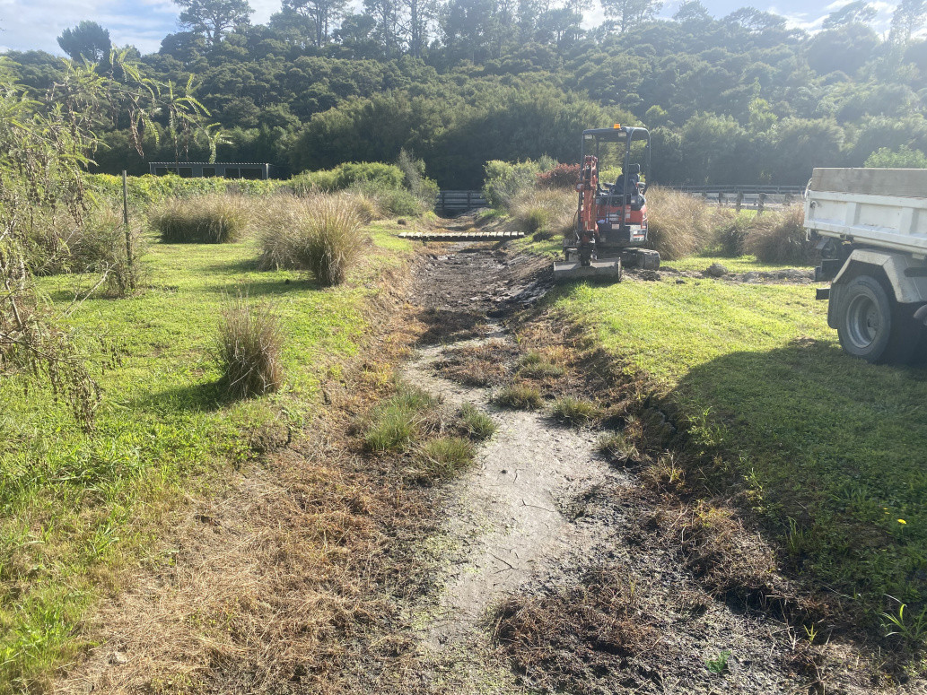 First load of sludge dug out and tipped on site