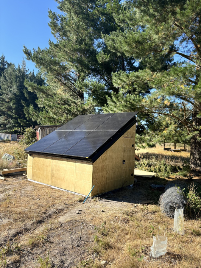 Off grid power supply for a tiny home in Loburn