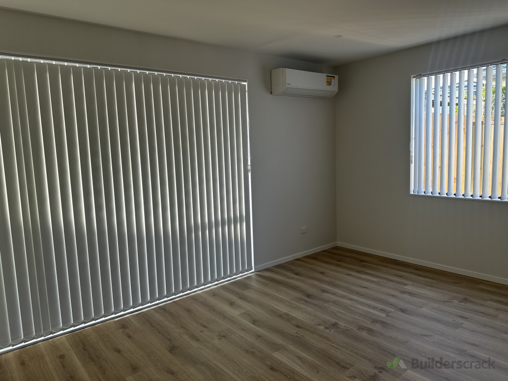 Vertical blinds