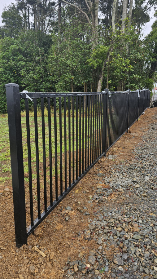 Premier panel fence.