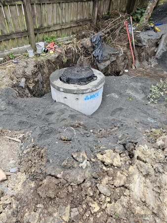 New waste water manhole