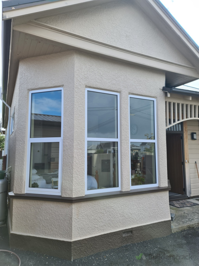 Old sash window replacement to new aluminum double glazed units