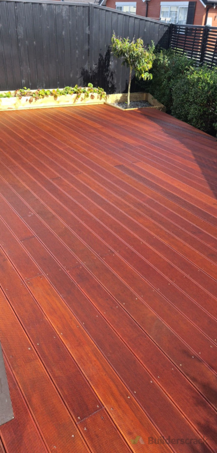 Quila deck staining.