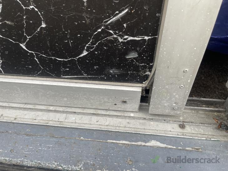 Urgent!! Sliding door Glass replacement & aluminium door frame repair