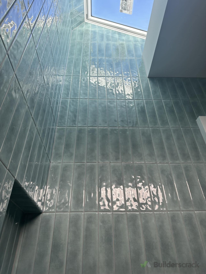 Tiled Bathroom Walls