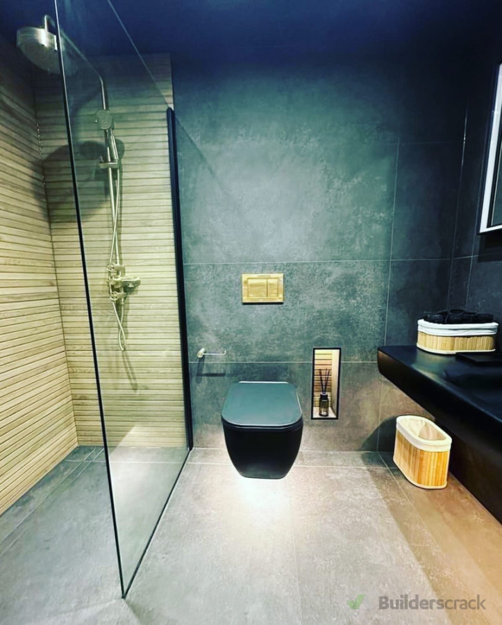 Bathroom tiling Floo&walls