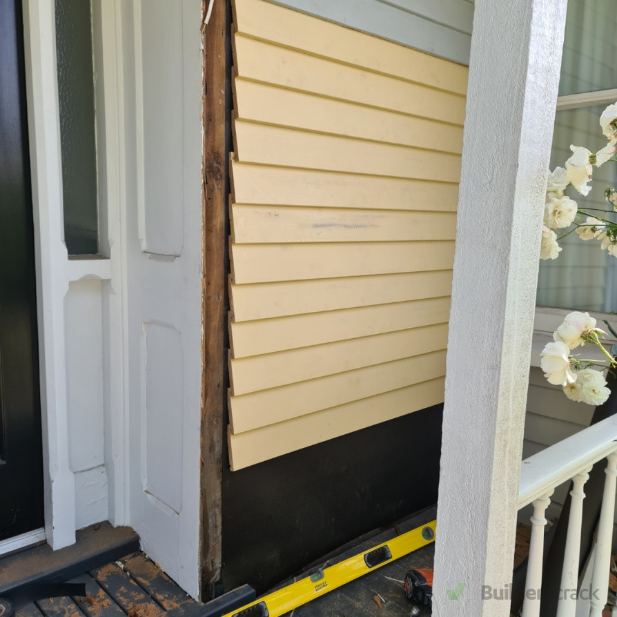 Weatherboard replacement at Milton rd