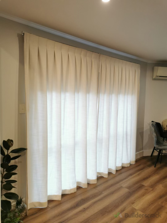 lounge curtains