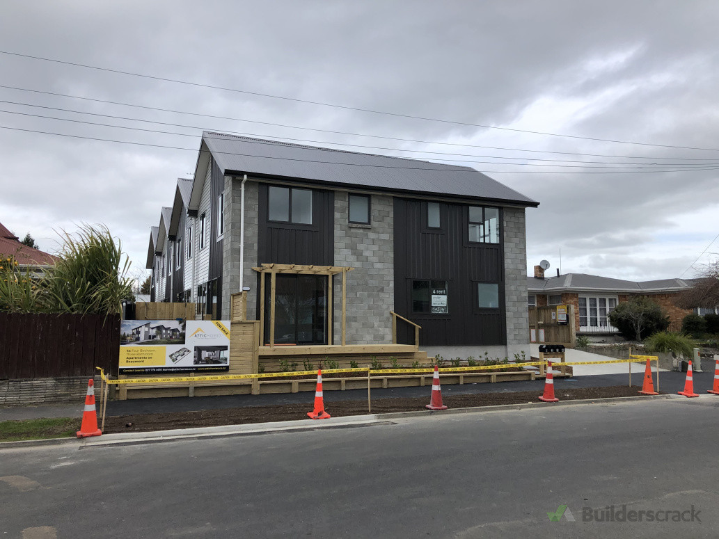 4 apartments Hamilton