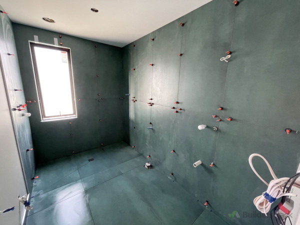 Jade green tiles for a bathroom that radiates natural beauty!