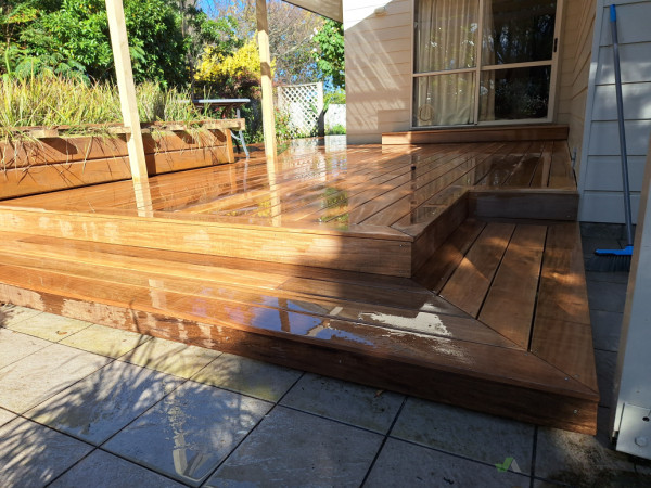 Vitex deck
