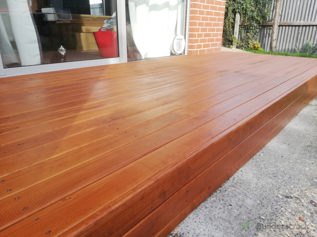 Small entry deck over concrete slab